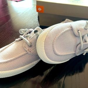 Memory foam, boat shoes, Sperry lounge away 2 twill lilac new with box